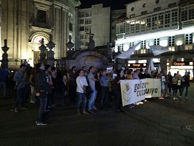 17-10-27 GalizaConCatalunyaPontevedra02.jpeg